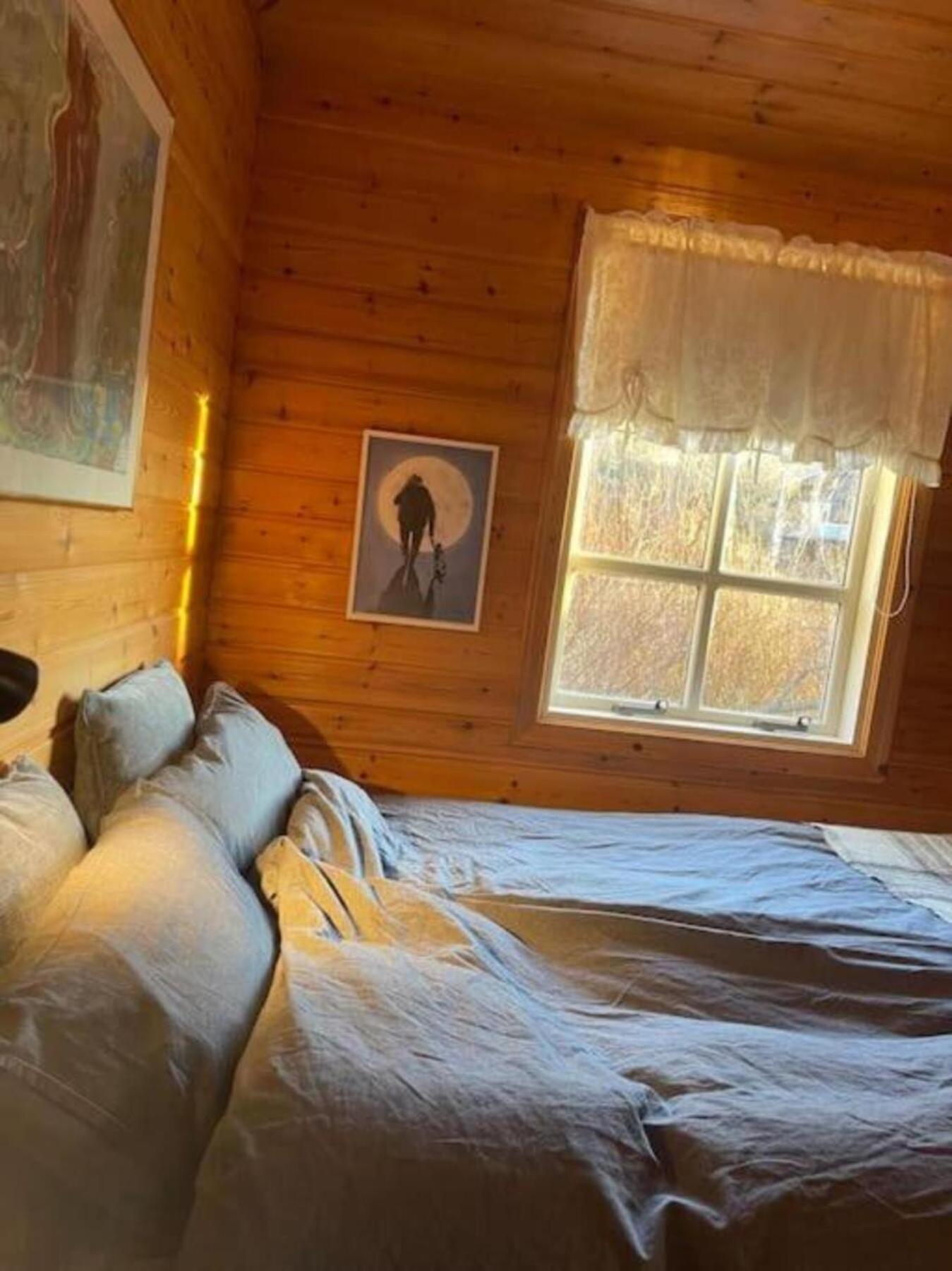 Cozy 2 Bedroom Cottage With Hot Tub Акурейри Экстерьер фото
